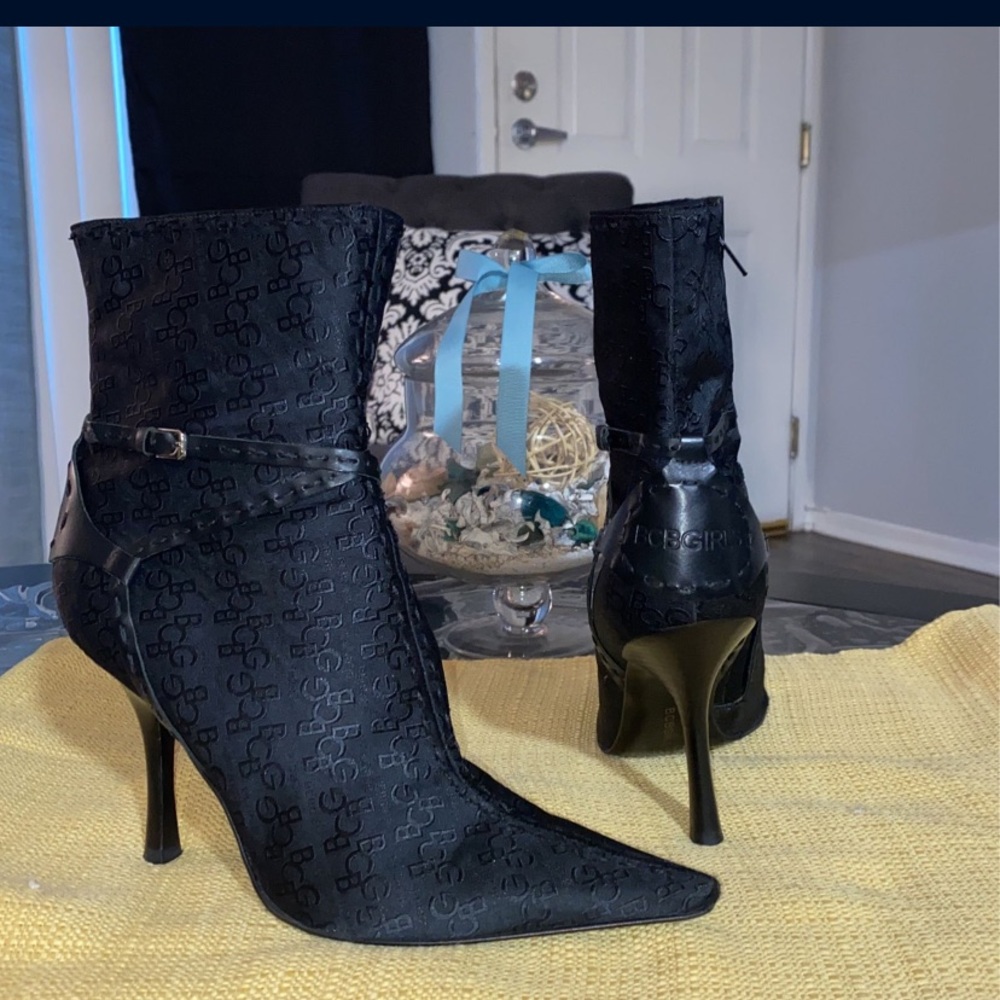 Beautiful BCBG ankle booties